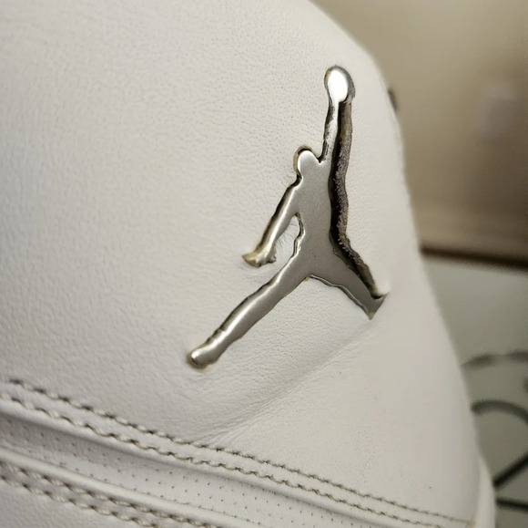 Jordan Team Reign White/Navy Sz 12 - Picture 10 of 16